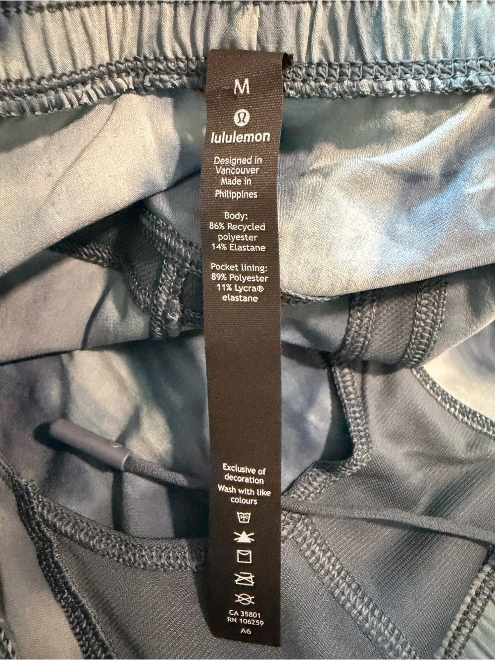 NWT Lululemon Pace Breaker 7” Linerless Short in Weaves Dye Blue Cast Astro Blue